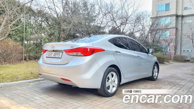 Hyundai Avante 2013 thumb 3