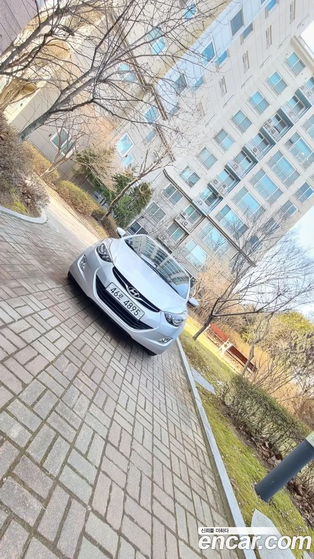 Hyundai Avante 2013 thumb 11