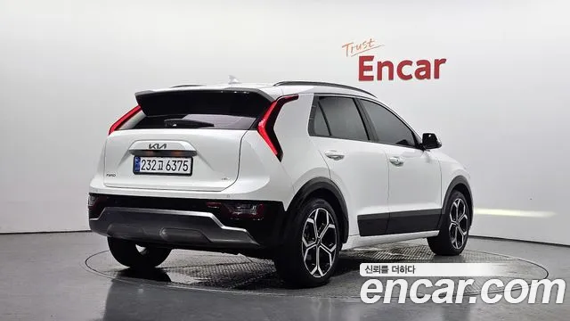 Kia Niro 2022 thumb 2
