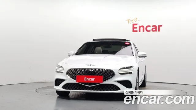 Genesis G70 2023 thumb 3