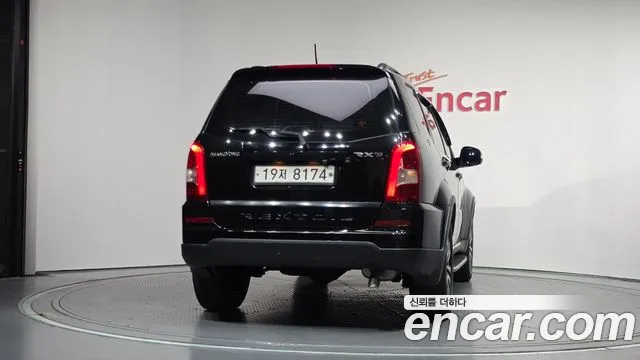 KG_Mobility_Ssangyong Rexton 2013 thumb 4