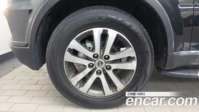 KG_Mobility_Ssangyong Rexton 2013 thumb 5
