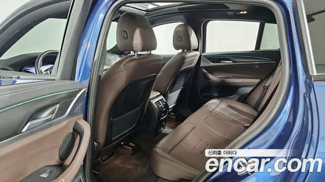 BMW X4 2021 thumb 12
