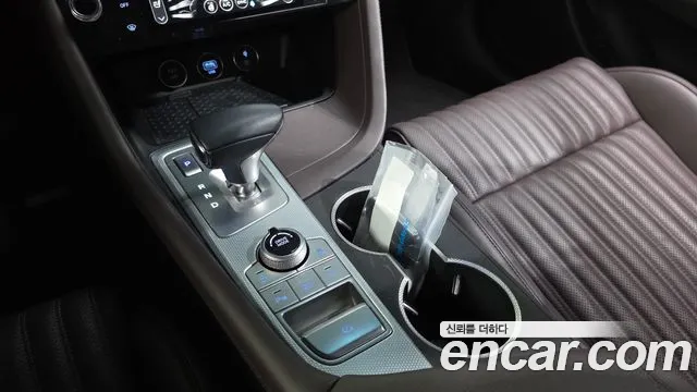 Genesis G70 2023 thumb 9