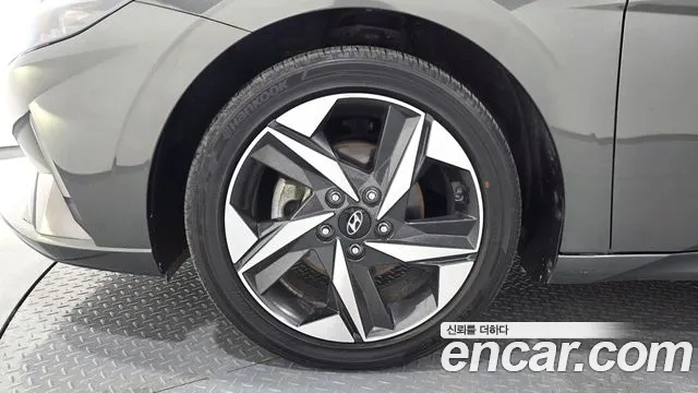 Hyundai Avante 2022 thumb 5