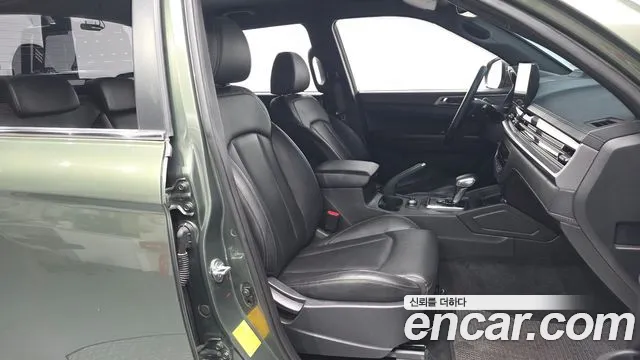 KG_Mobility_Ssangyong Rexton 2023 thumb 10