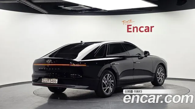 Hyundai Grandeur 2023 thumb 2