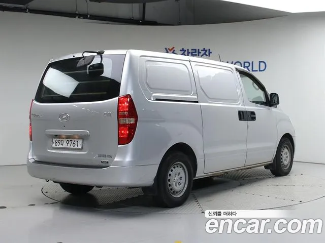 Hyundai Starex 2008 thumb 2