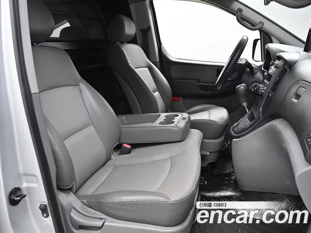 Hyundai Starex 2008 thumb 10
