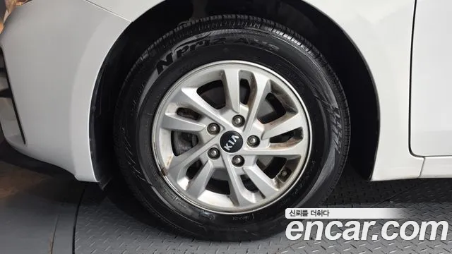 Kia K3 2019 thumb 5