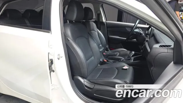 Kia K3 2019 thumb 12