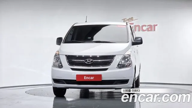 Hyundai Starex 2015 thumb 2