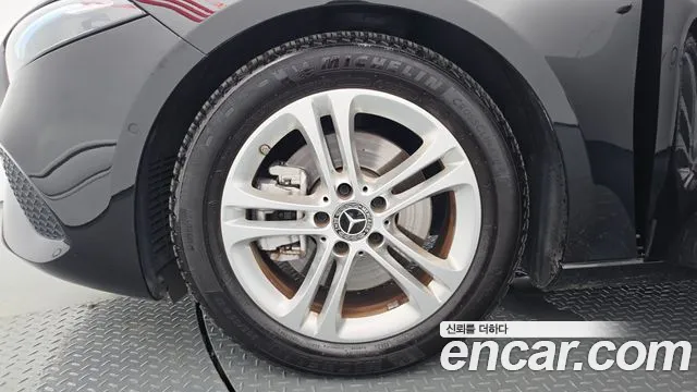 Mercedes-Benz A-Класс 2024 thumb 5