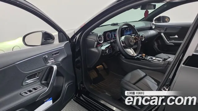 Mercedes-Benz A-Класс 2024 thumb 10