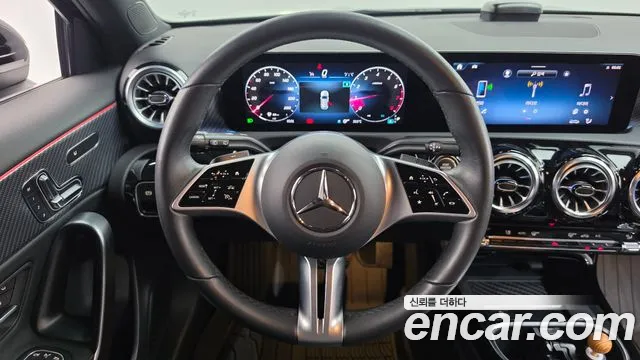 Mercedes-Benz A-Класс 2024 thumb 12