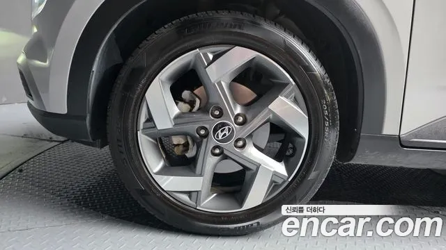 Hyundai Venue 2021 thumb 5