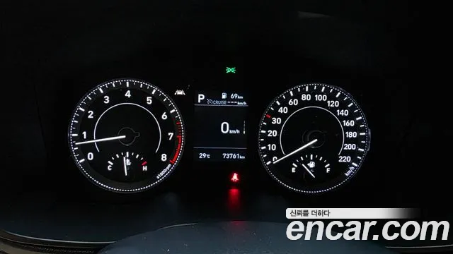 Hyundai Venue 2021 thumb 8