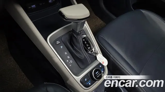 Hyundai Venue 2021 thumb 9