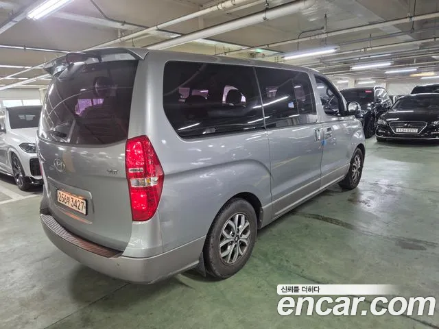 Hyundai Starex 2019 thumb 2