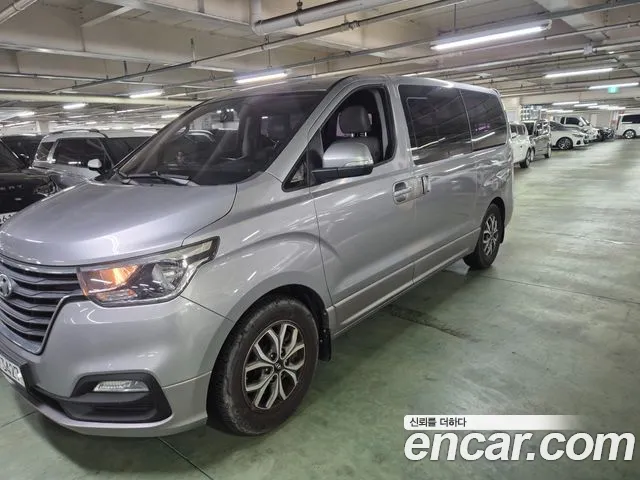 Hyundai Starex 2019 thumb 10