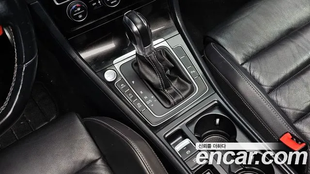 Volkswagen Golf Sportsvan 2014 thumb 9