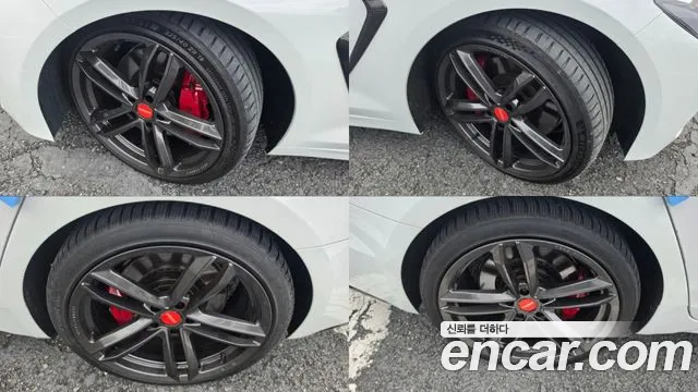 Genesis G70 2019 thumb 5