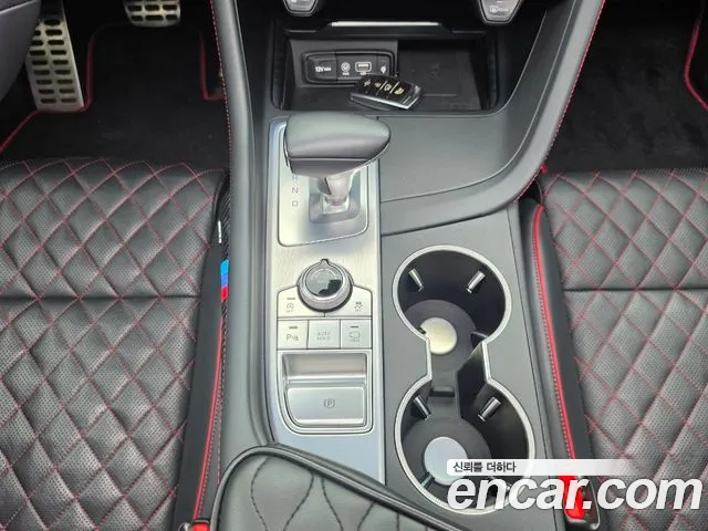 Genesis G70 2019 thumb 9