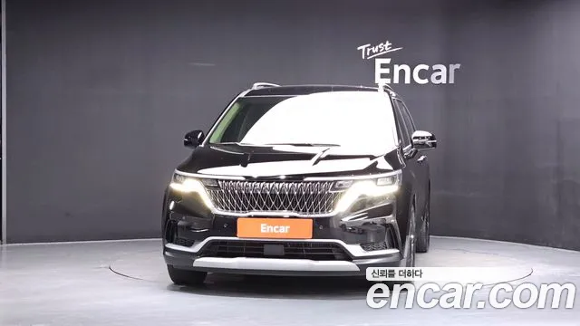 Kia Carnival 2022 thumb 3
