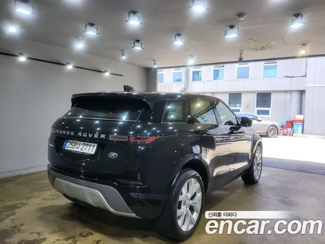Land Rover Range Rover Evoque 2021 thumb 2