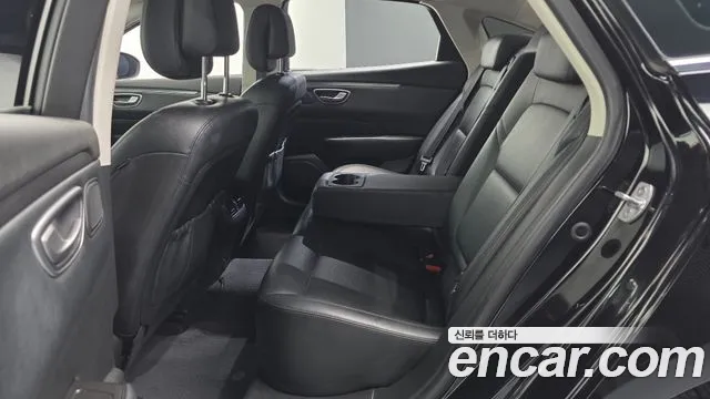 Renault-KoreaSamsung Megane 2016 thumb 12