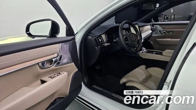 Volvo S90 2025 thumb 10