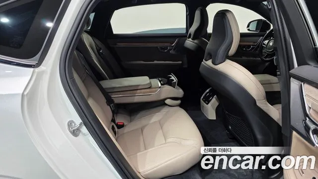 Volvo S90 2025 thumb 12