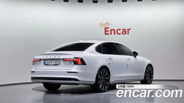 Volvo S90 2025 thumb 2