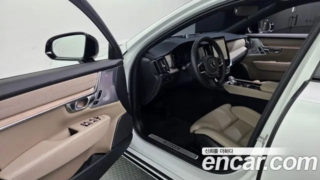 Volvo S90 2025 thumb 10