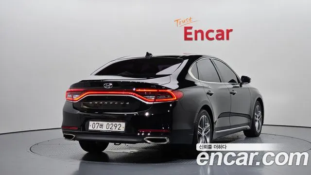 Hyundai Grandeur 2016 thumb 2