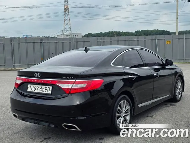 Hyundai Grandeur 2015 thumb 4