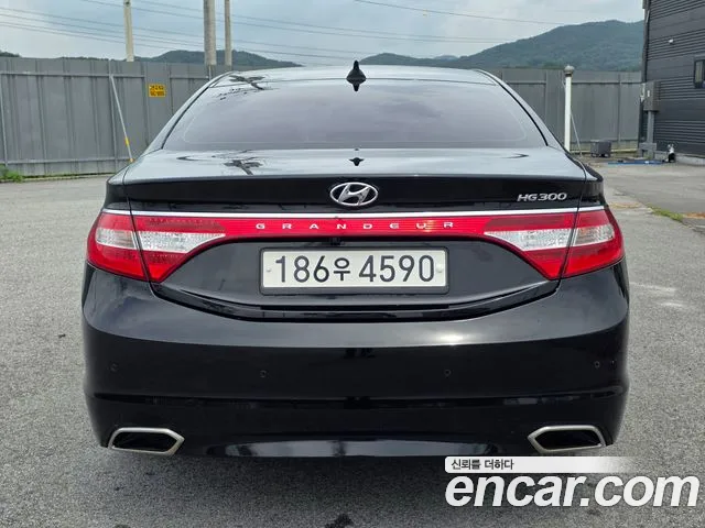 Hyundai Grandeur 2015 thumb 5