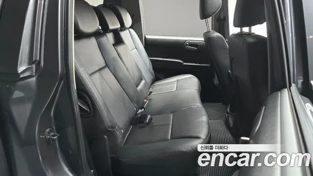 KG_Mobility_Ssangyong KORANDO 2016 thumb 11