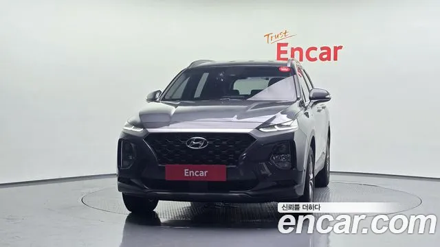 Hyundai Santa Fe 2018 thumb 3