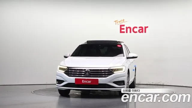 Volkswagen Jetta 2021 thumb 3