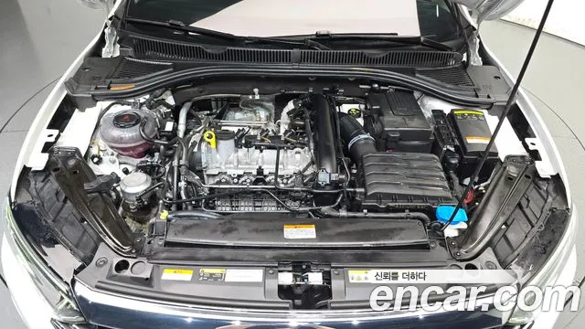 Volkswagen Jetta 2021 thumb 6