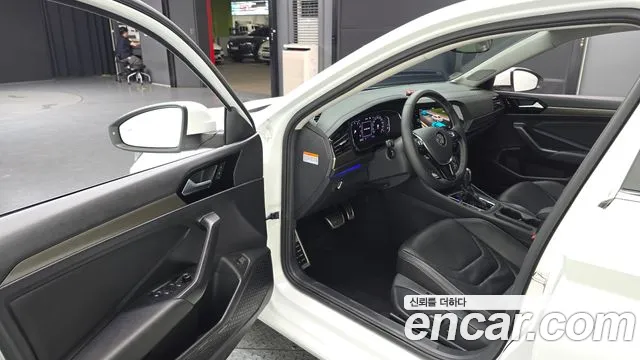 Volkswagen Jetta 2021 thumb 10
