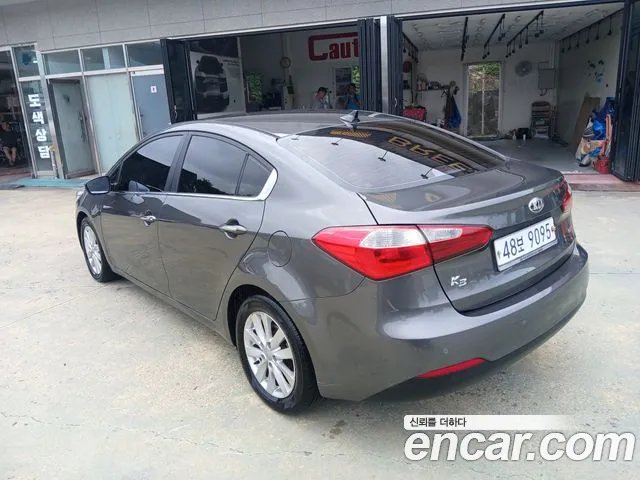 Kia K3 2013 thumb 4