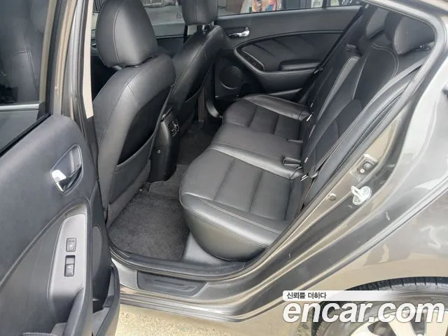 Kia K3 2013 thumb 7