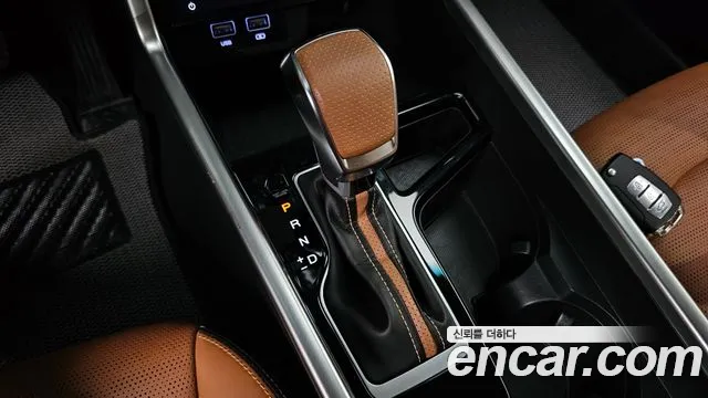 KG_Mobility_Ssangyong Torres 2023 thumb 9