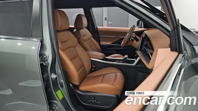 KG_Mobility_Ssangyong Torres 2023 thumb 12