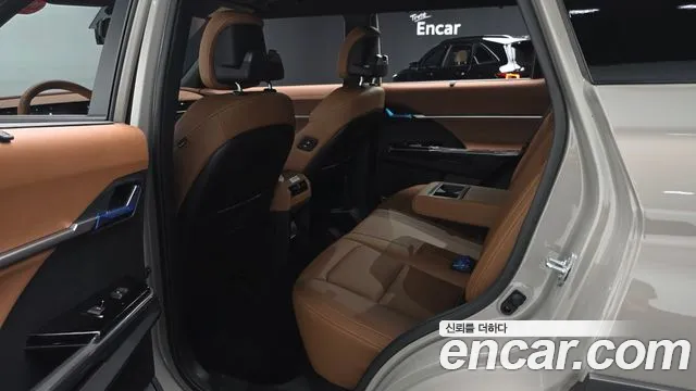 KG_Mobility_Ssangyong Torres 2025 thumb 11