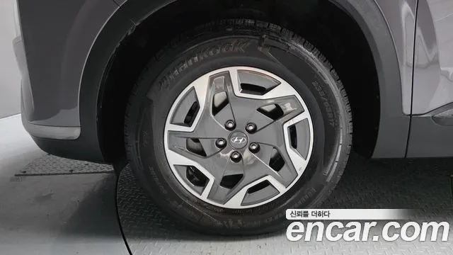 Hyundai Santa Fe 2022 thumb 5