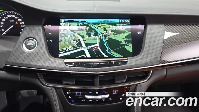 Cadillac CT6 2018 thumb 12