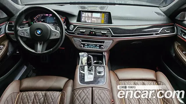 BMW 7-Series 2022 thumb 7